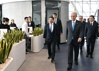 Сеть школ искусственного интеллекта Tomorrow School запущена по регионам при участии Касым-Жомарта Токаева