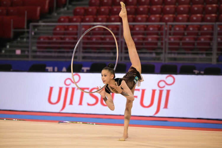Гимнастки из Казахстана начали борьбу на чемпионате Азии в Бишкеке