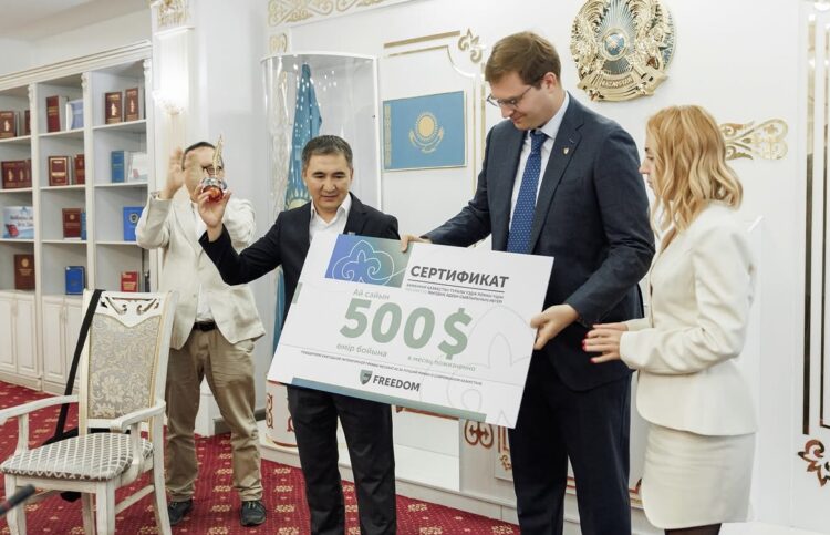 Писатель из Жетісу стал победителем пятого сезона премии Mecenat.kz