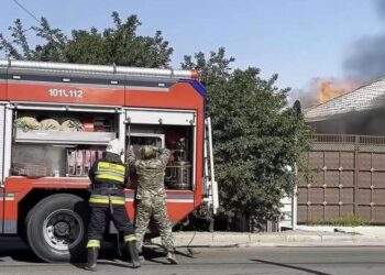 Огнеборцы спасли жилой дом от уничтожения в Талдыкоргане