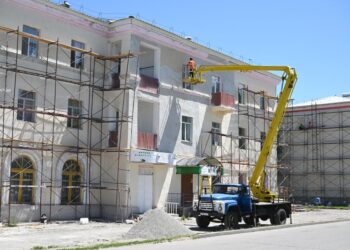 В Текели спасают старый жилфонд уникальным способом
