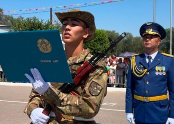 Счастливый билет в армию: житель Жаркента принял военную присягу