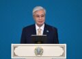 Токаев поздравил медицинских работников с профессиональным праздником