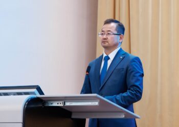 Ректор Жетысуского университета вошел в число лучших преподавателей Казахстана