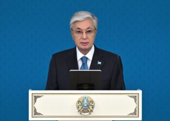 Токаев поздравил работников СМИ с профессиональным праздником