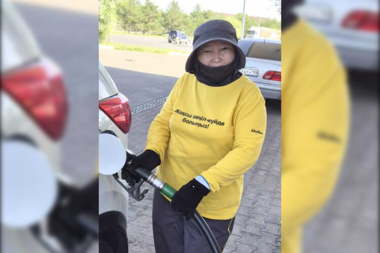 Школьный учитель из Талдыкоргана ломает устоявшиеся стереотипы