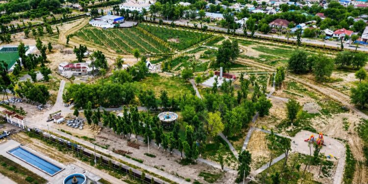 Современную систему полива для зеленых насаждений внедряют в Уштобе