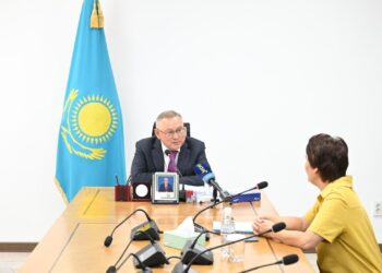 Бейбит Исабаев провел прием граждан по личным вопросам
