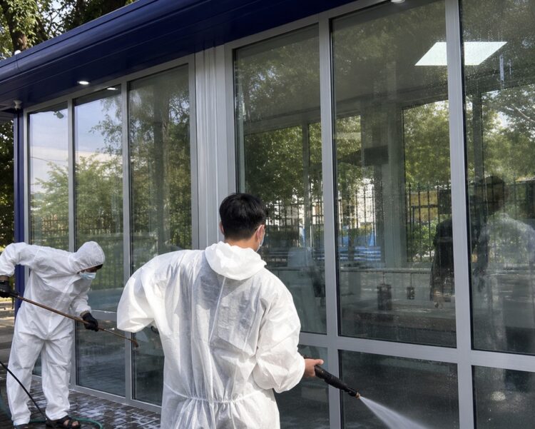 В Талдыкоргане благоустраивают  остановки
