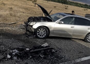 На трассе Алматы – Оскемен произошло ДТП с участием трех автомобилей