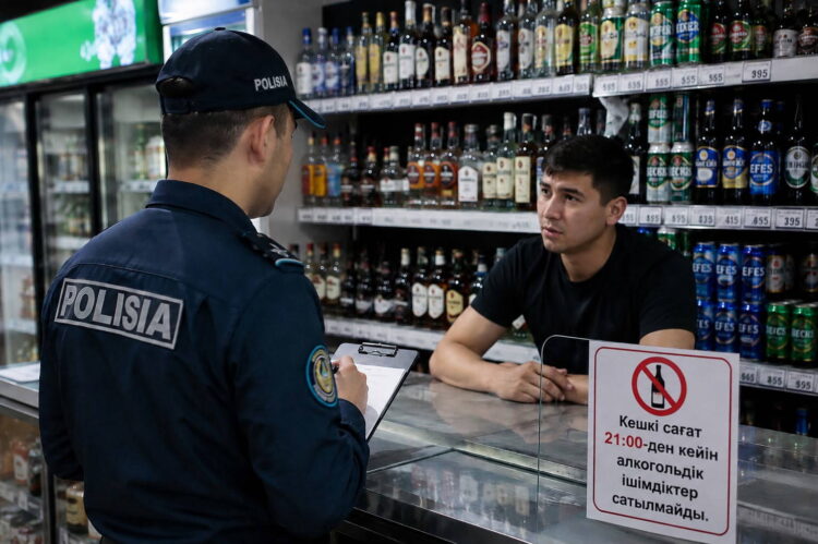 В Жетісу выявили около 75 нарушений при реализации алкогольной продукции