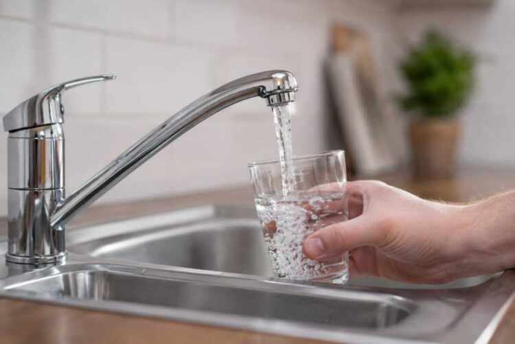 Решается проблема питьевой воды в Сарыозеке