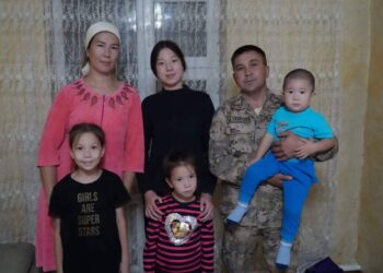 Крепкий тыл — залог надежной границы: история семьи пограничника из Жетісу