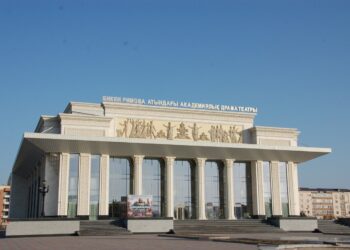 Талдыкорганский драмтеатр: 96 спектаклей и 14 тысяч зрителей за полгода