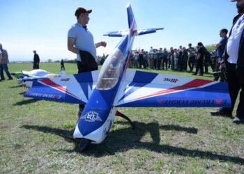 Яркое авиашоу прошло близ Алматы