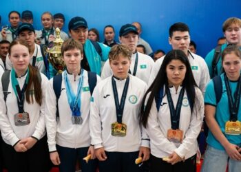 Тяжелоатлеты Жетiсу с триумфом вернулись с чемпионата Азии