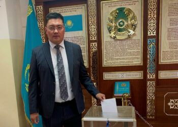 Исторический шаг для страны: аким Жаркента поддержал формирование Курултая