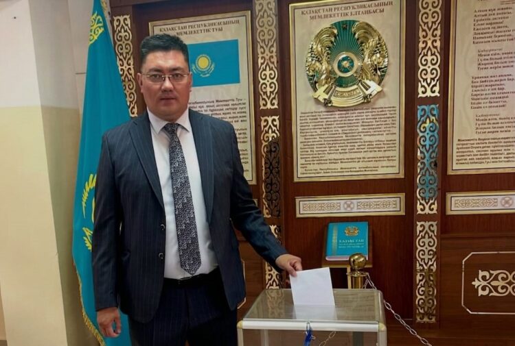Исторический шаг для страны: аким Жаркента поддержал формирование Курултая