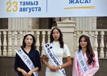 Главные красавицы Талдыкоргана пришли на выборы