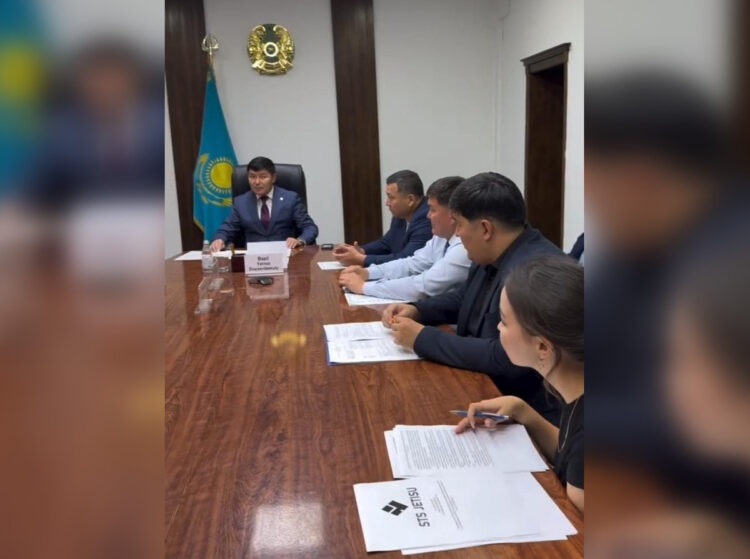 В Талдыкоргане запустили проект первого в Казахстане завода по производству SPC-плитки
