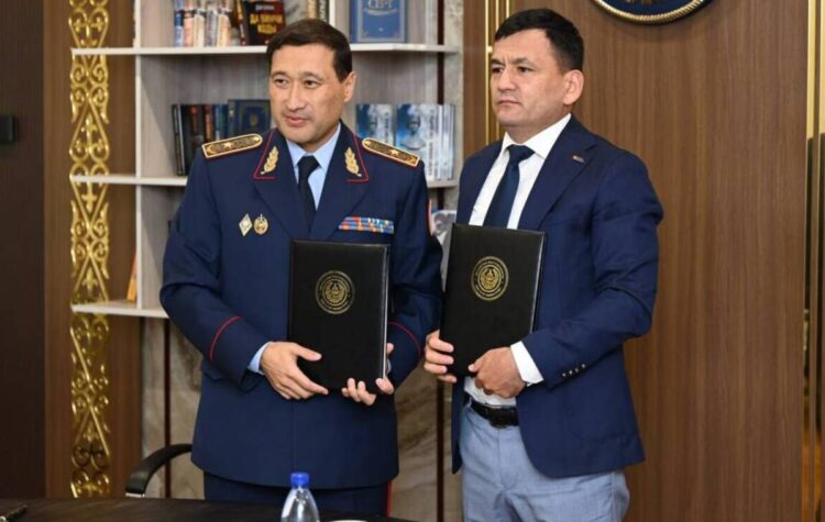 Полиция Казахстана присоединилась к проекту «Читающая нация»