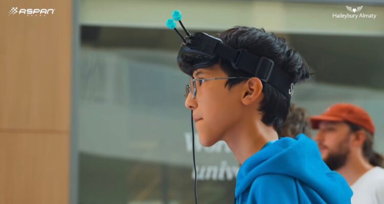 FPV-дронрейсинг развивает школьник из Жетісу