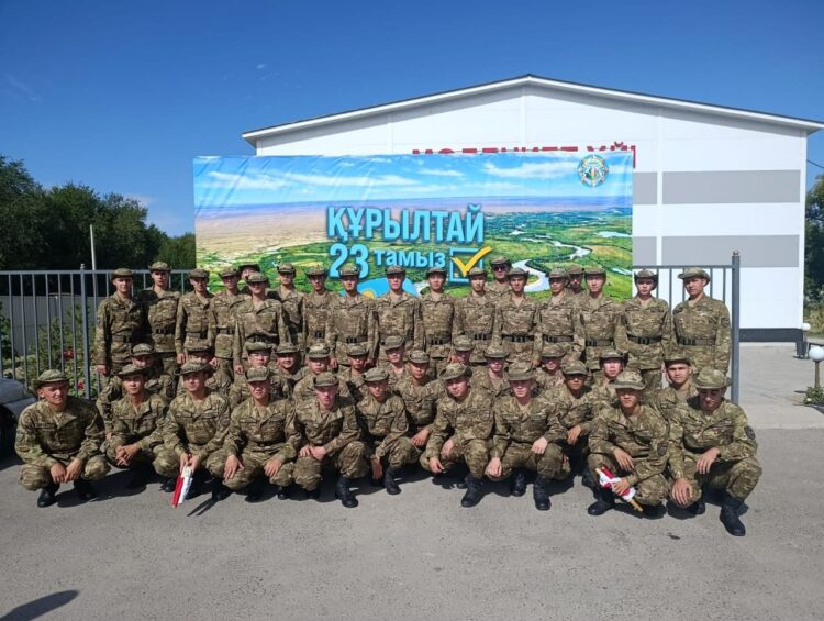 Военнослужащие воинской части №15603 проявили гражданскую позицию