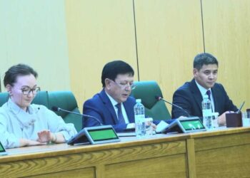Соблюдение госслужащими норм Этического кодекса рассмотрели в Талдыкоргане