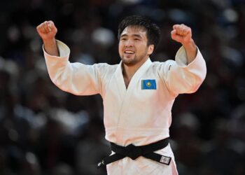Елдос Сметов триумфально стартовал на Азиатских играх