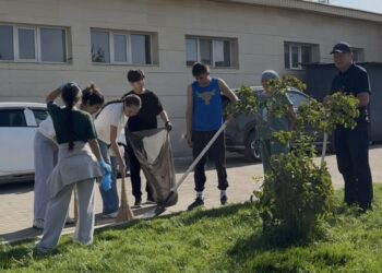 Коллектив Перинатального центра области Жетісу поддержал экоакцию «Таза Қазақстан»