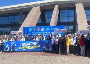 Жетысуская молодежь выступила против наркотиков и вандализма