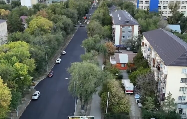 Улица Жансугурова в Талдыкоргане меняет облик