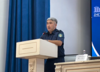 «Закон и порядок»: Жетысуские полицейские встретились со студентами