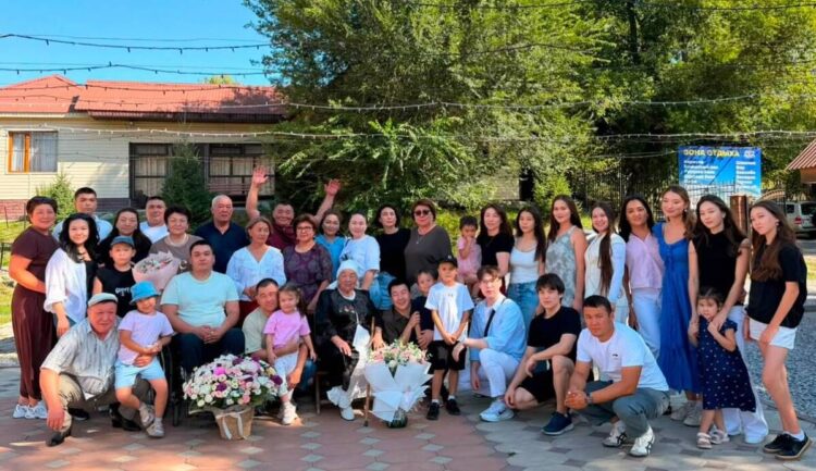 Победители конкурса «Мерейлі отбасы» представят наш регион в Астане