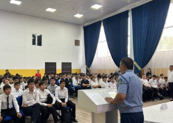 Полиция инициировала открытый диалог со школьниками Талдыкоргана