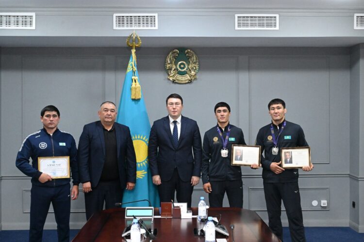 Призеров Всемирных игр кочевников чевствовали в Жетісу