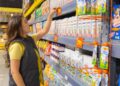 В Казахстане продолжается праздничный шопинг
