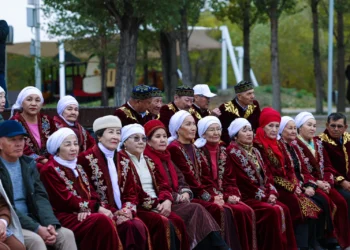 В Казахстане проходит республиканский фестиваль ко Дню пожилых людей