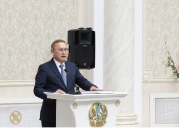 Бейбит Исабаев выразил благодарность землякам в год 35-летия Независимости Казахстана