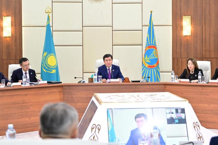 Халық Кеңесі усиливает связь с регионами