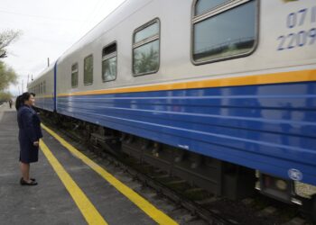 Железнодорожный транспорт станет доступнее для людей с инвалидностью