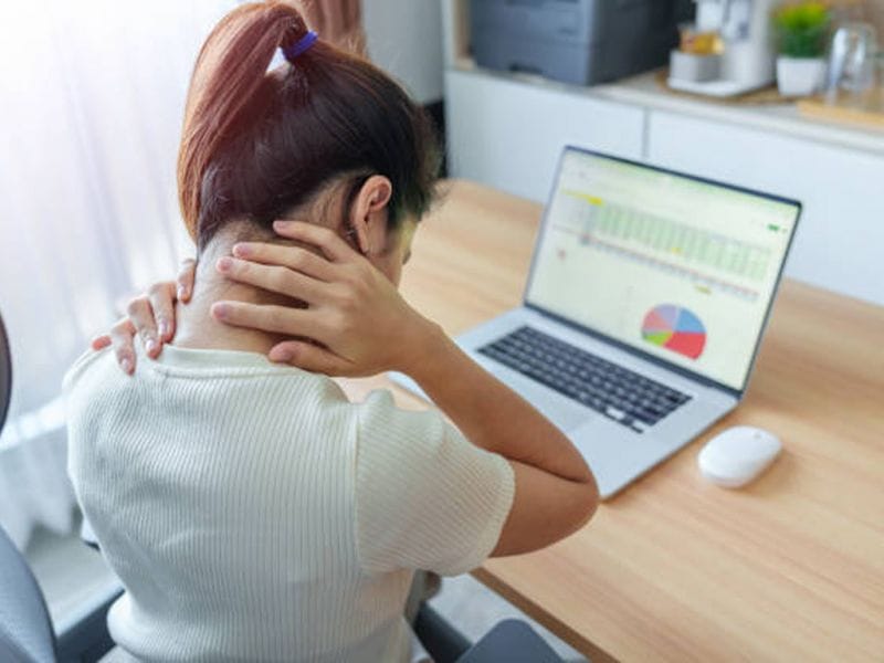 Как избавиться от болей в шее, рассказала невролог