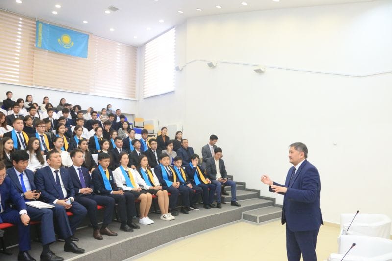 Ментор - новое лицо отечественной педагогики