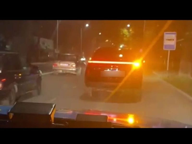 Пьяную автоледи задержали в первые часы полицейской отработки в Жетісу