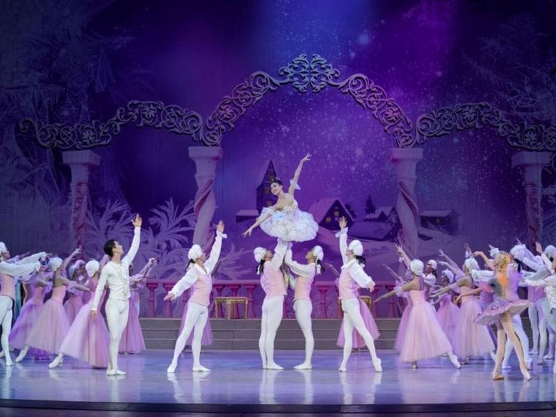 Около 53 тыс зрителей посетили республиканские театры в декабре 2023 года