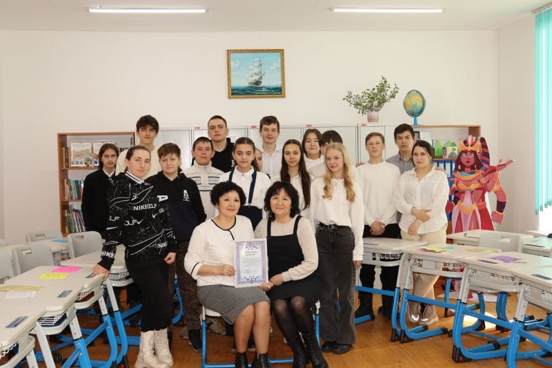 Секреты успеха женщины-руководителя узнала молодежь Текели