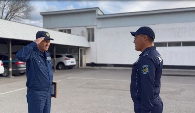 Инспектор из Коксуского РОП стал лучшим патрульным полицейским Жетісу