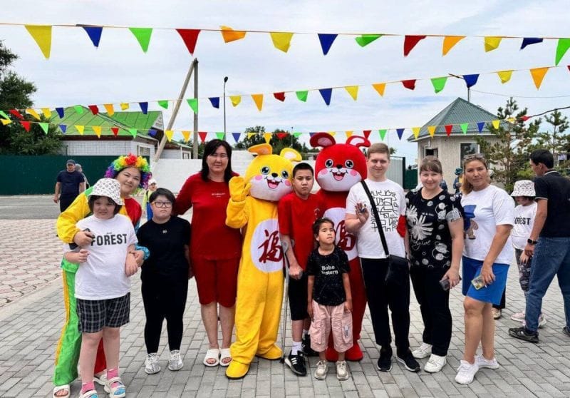 Этим летом на берегу Алаколя отдохнут 160 особенных детей