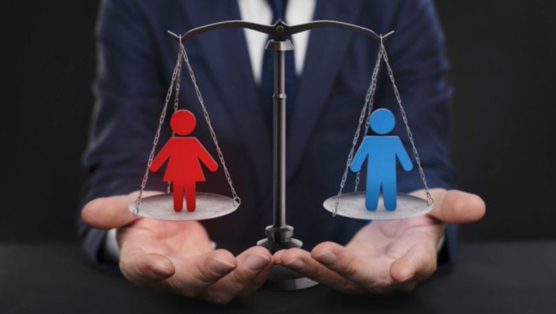 В Казахстане больше всего мужчин или женщин?