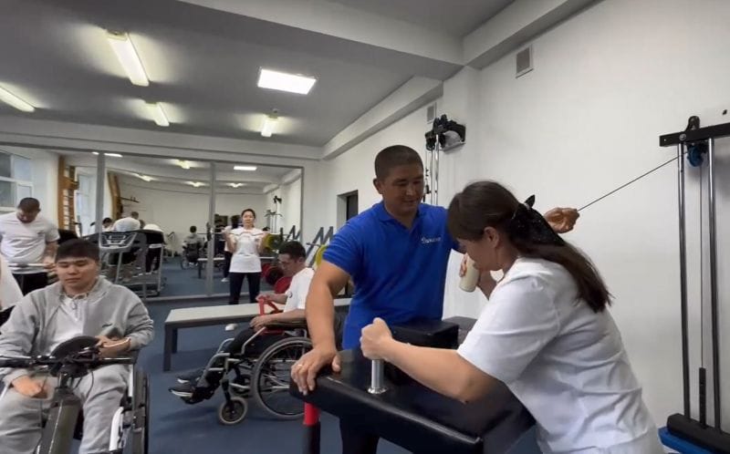 Полицейские Жетісу выделили тренировочный зал для паралимпийцев